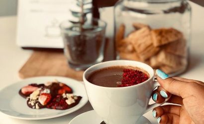 Gorąca czekolada na śniadanie? Czemu nie! Kolumbijczycy piją ją codziennie